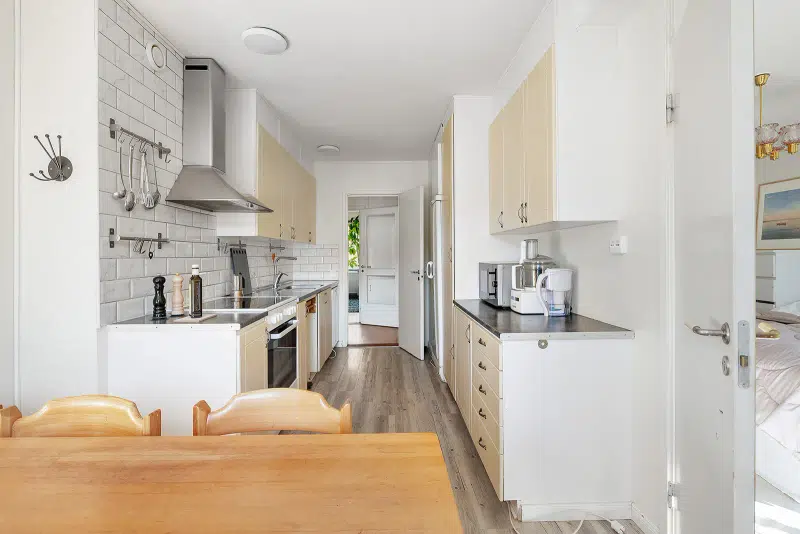 Apartment, 4 rooms, 100 m²
