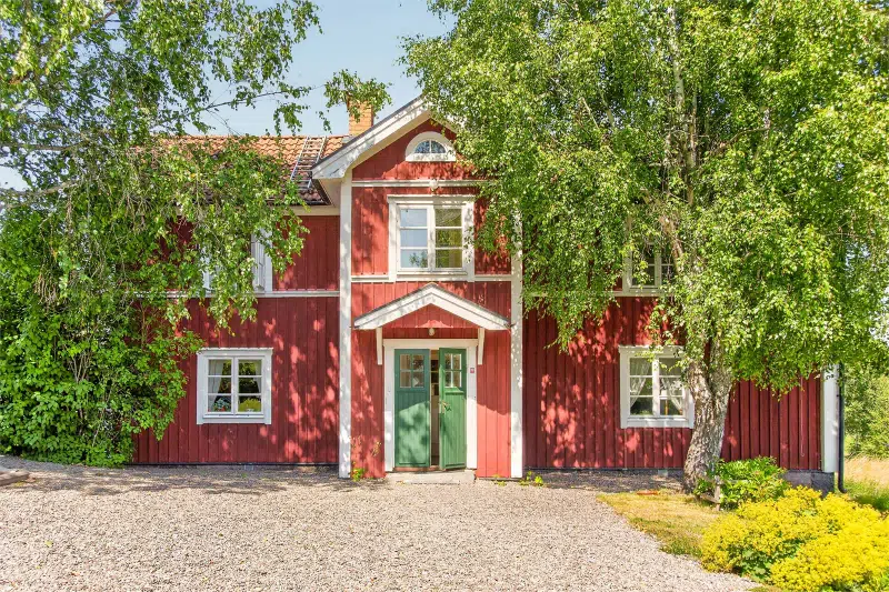 Gård, 6 rum, 100 m²