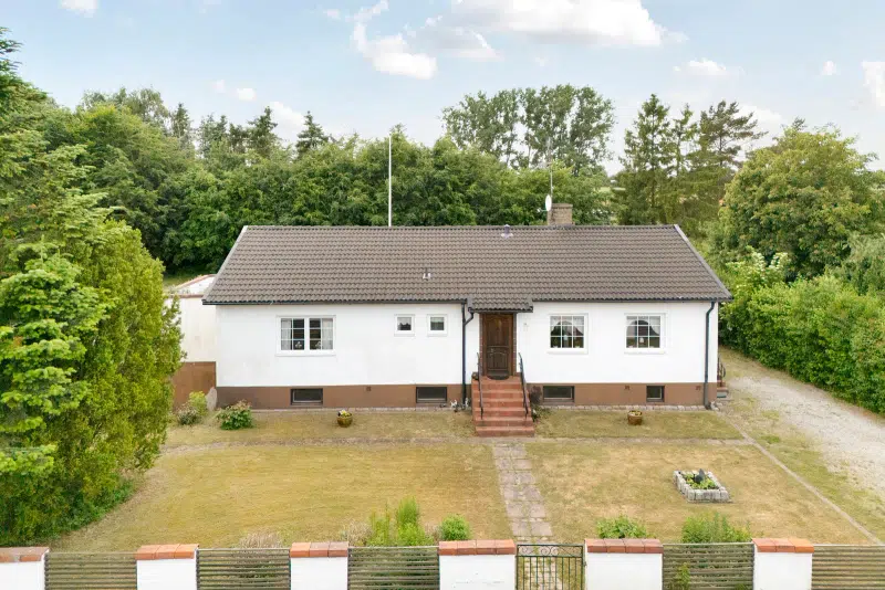 House, 4 rooms, 136 m² in Tottarp