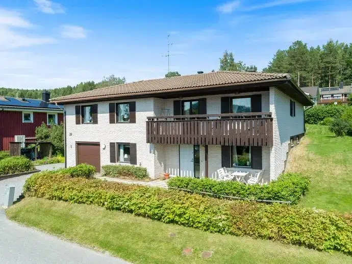 Villa, 7 rum, 169 m²