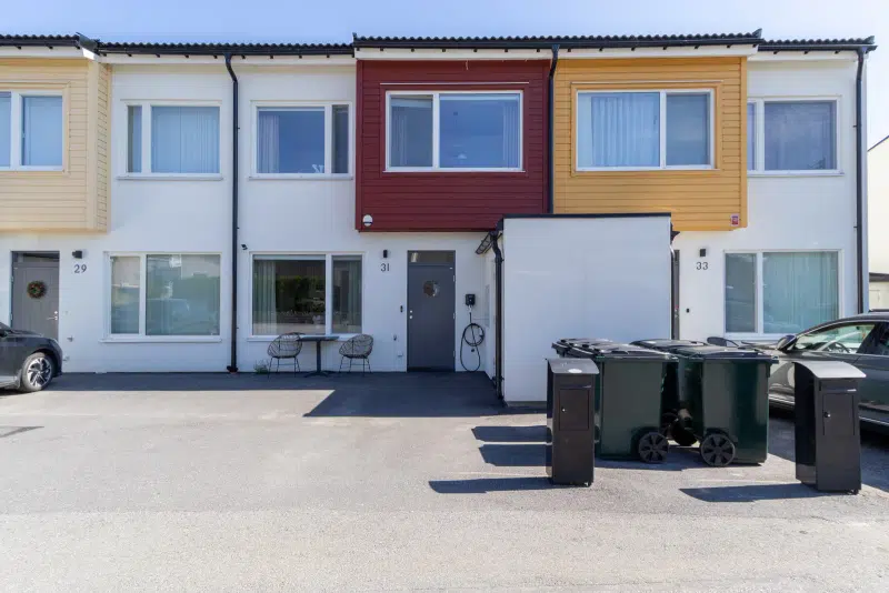 Par-/radhus, 5 rum, 129 m²