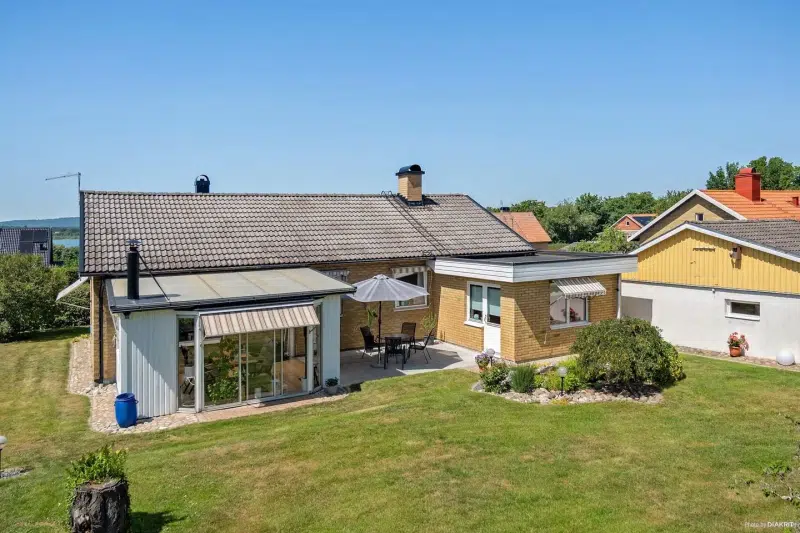 Villa, 113 m² i Råby