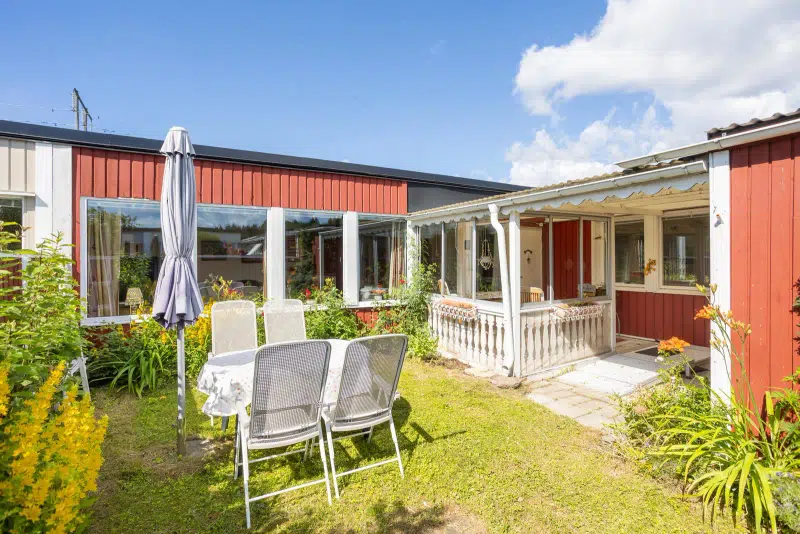 Semi-detached/terraced, 2 rooms, 73 m²