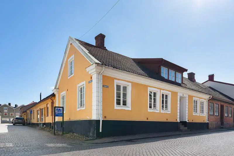 House, 9 rooms, 170 m²
