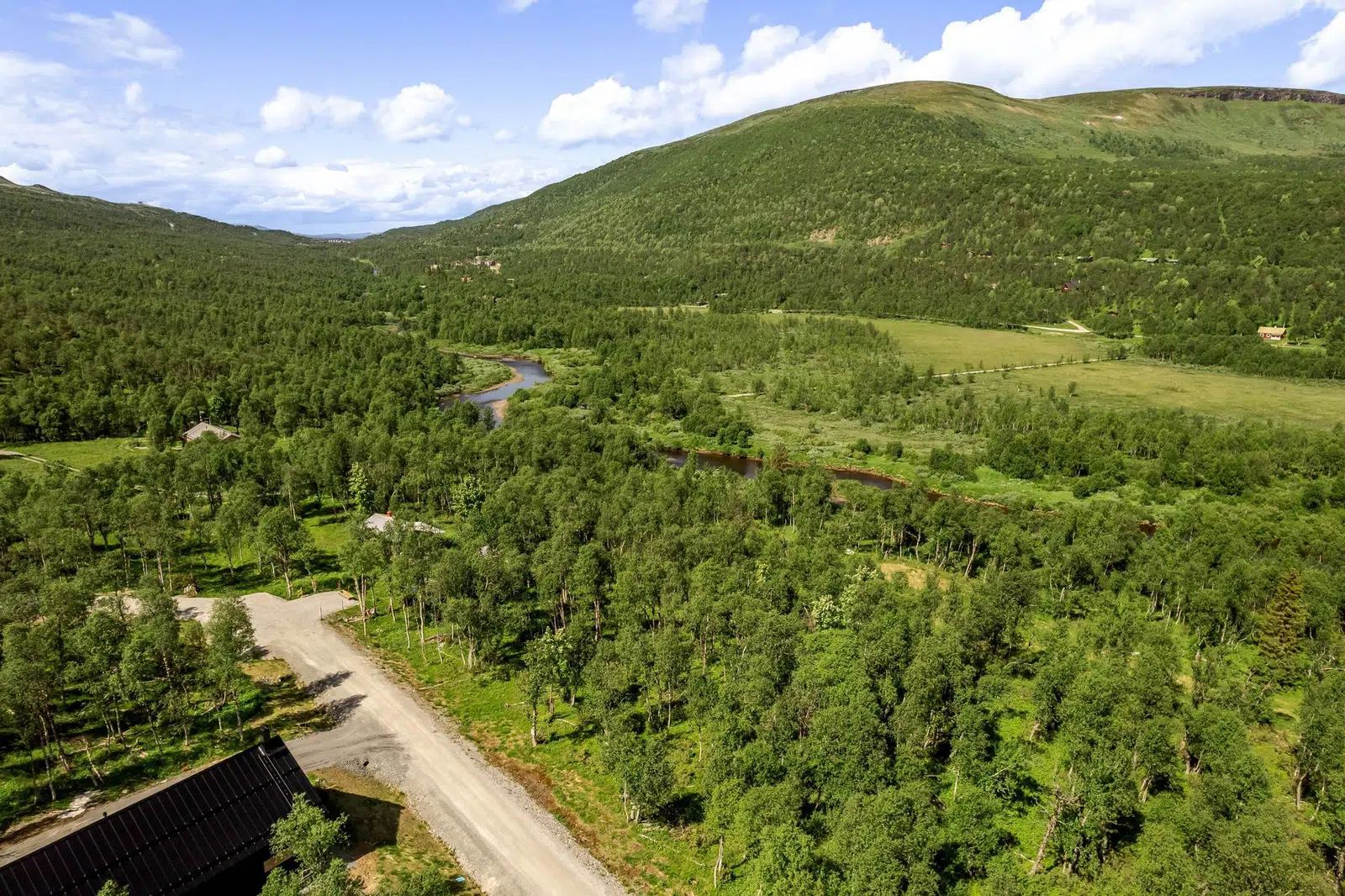 Bild 1 av 13 på Pålsvallen 401