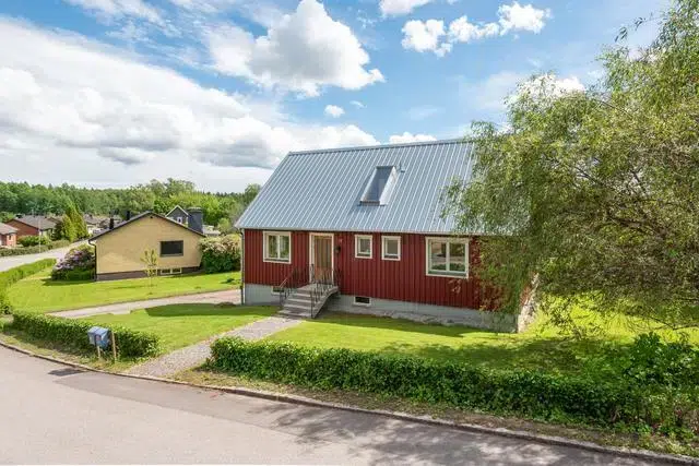 House, 6 rooms, 130 m² in Karlskoga