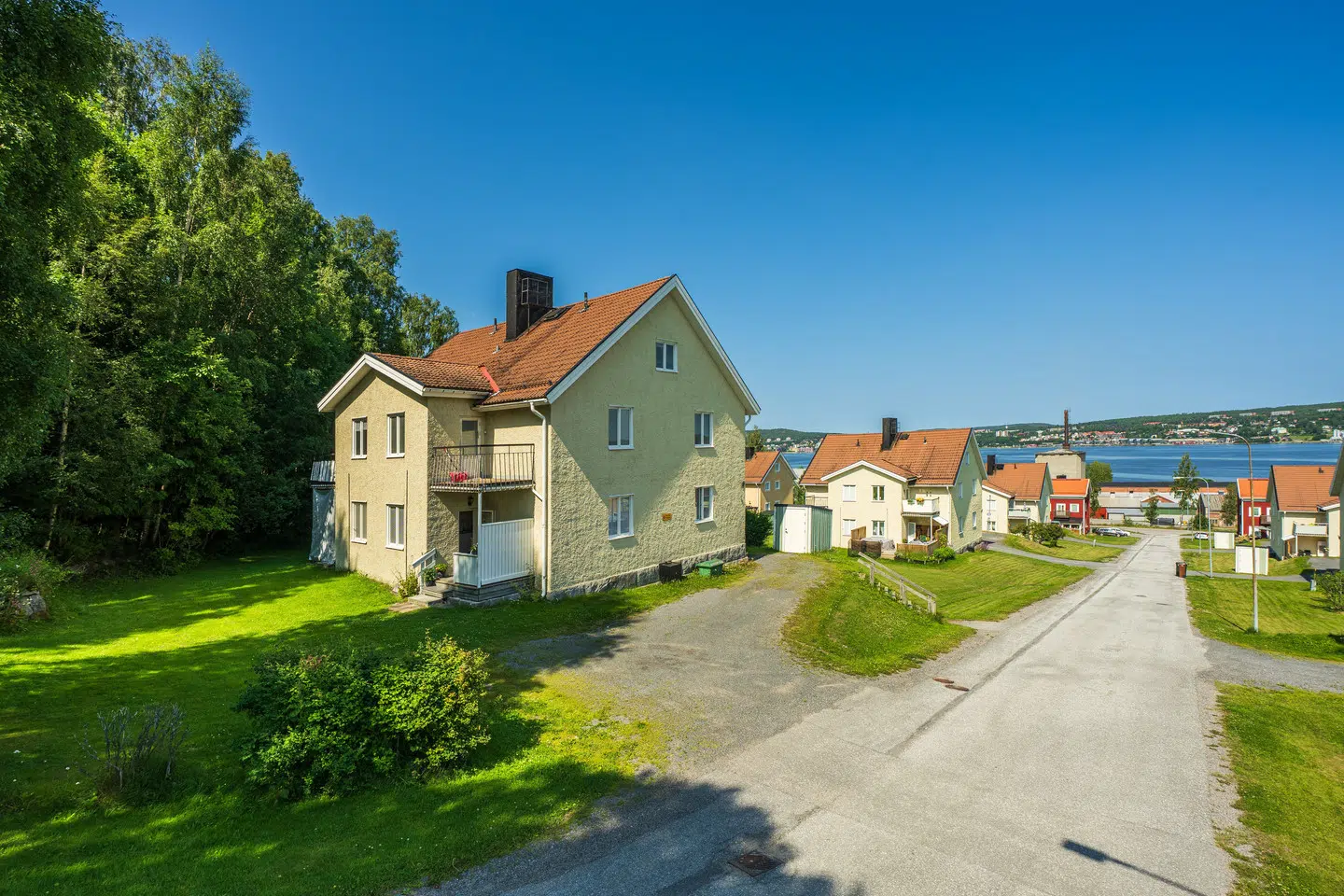 Image 1 of 17 of Såggatan 8