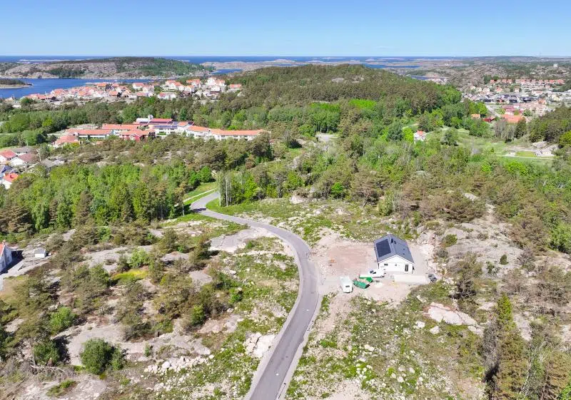 Image 1 of 1 of Eskilsklåvan 13