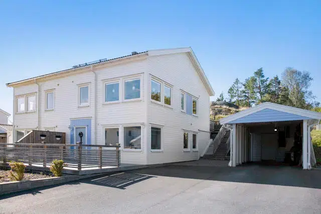Apartment, 5 rooms, 105 m²