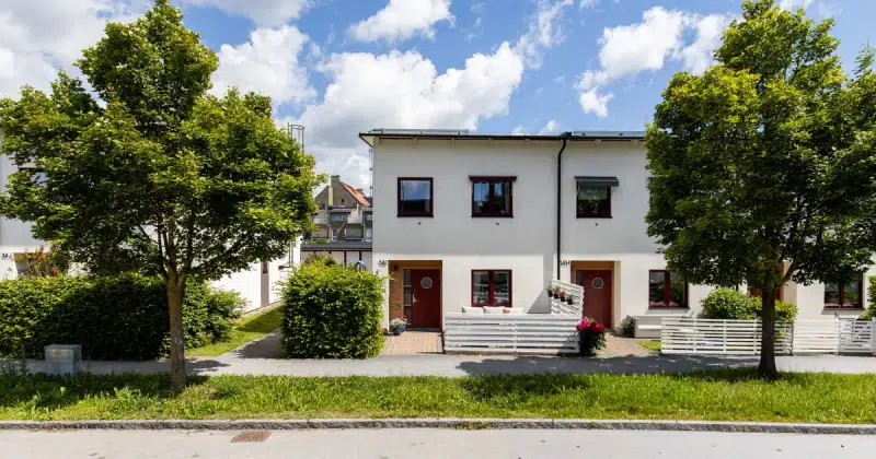 Semi-detached/terraced, 5 rooms, 117 m²