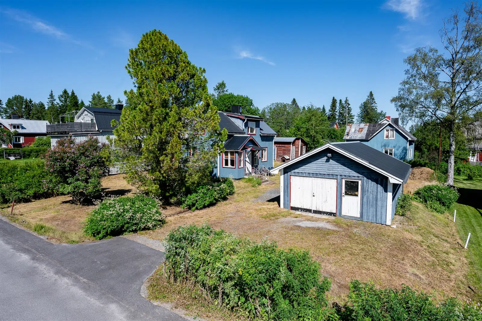 Image 1 of 21 of Aspvägen 30
