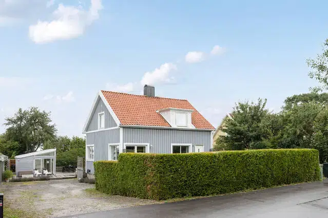 House, 6 rooms, 97 m² in Åstorp