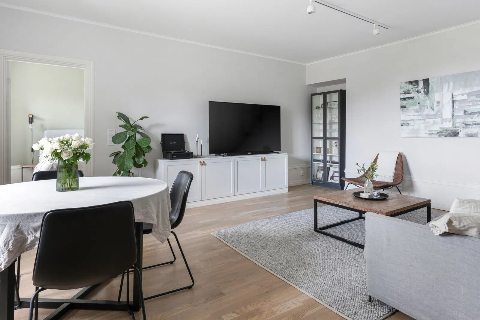 Bild 1 av 26 på Margaretavägen 51A