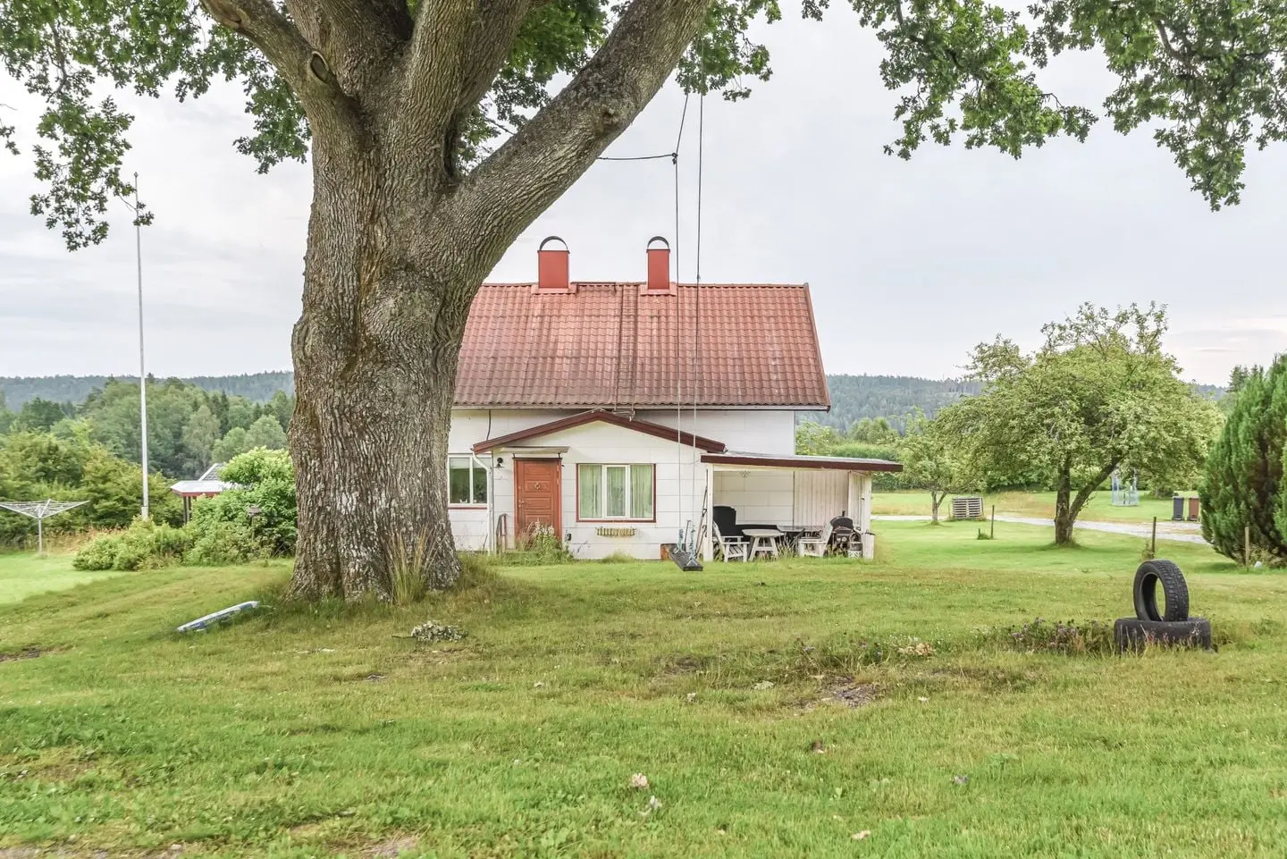 Image 1 of 48 of Nasslebacka 4