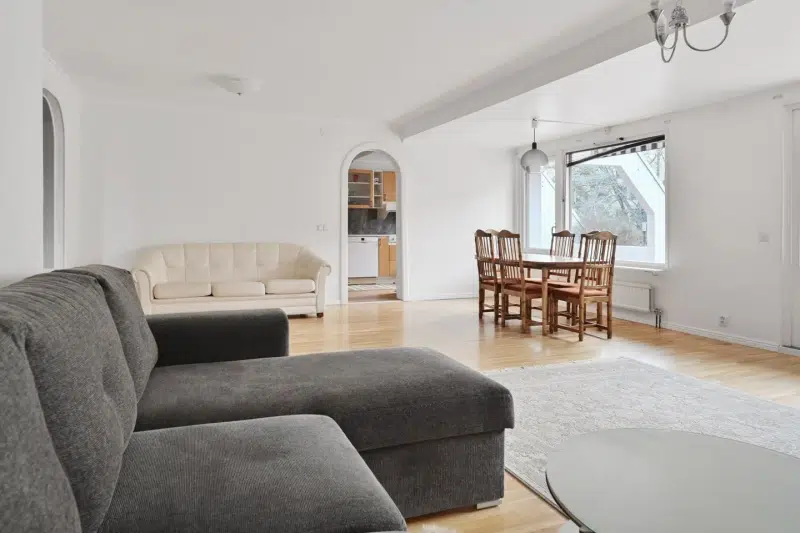Lägenhet, 4 rum, 98 m² i Upplands Väsby