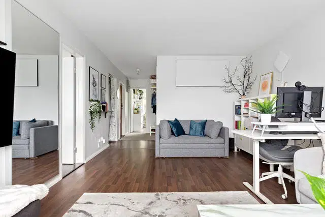 Lägenhet, 2 rum, 61 m² i Vårby
