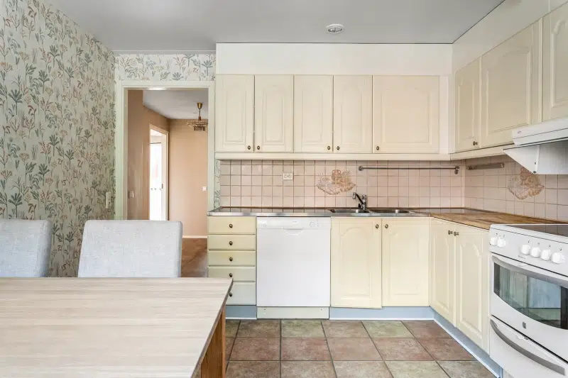 Apartment, 3 rooms, 85 m²