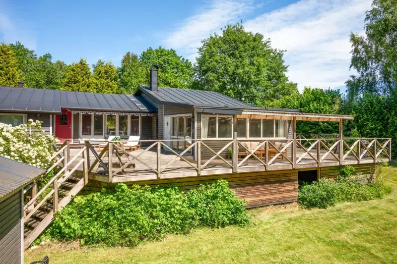 House, 5 rooms, 130 m² in Kode