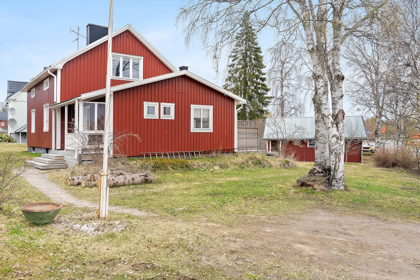 Bild 1 av 18 på Sockenvägen 4