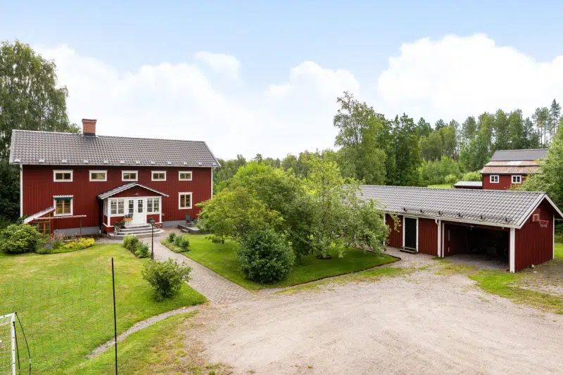 House, 8 rooms, 188 m²