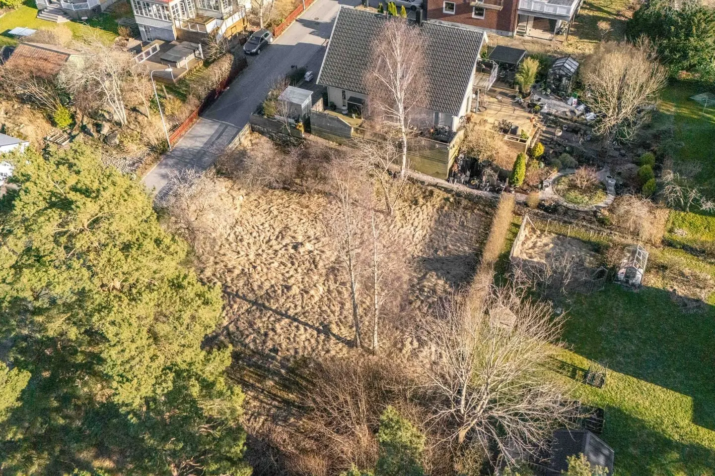 Bild 1 av 7 på Fornfyndsvägen 5