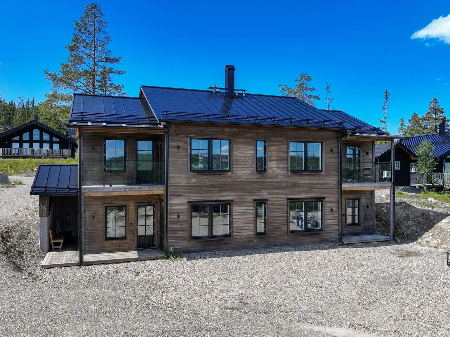 Bild 1 av 24 på Bärstigen 12