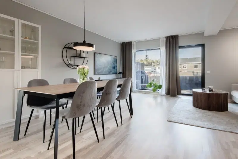 Lägenhet, 4 rum, 99 m² i Österåker