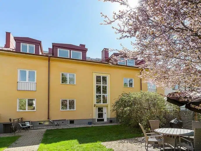 Apartment, 1 room, 41 m² in Stockholm