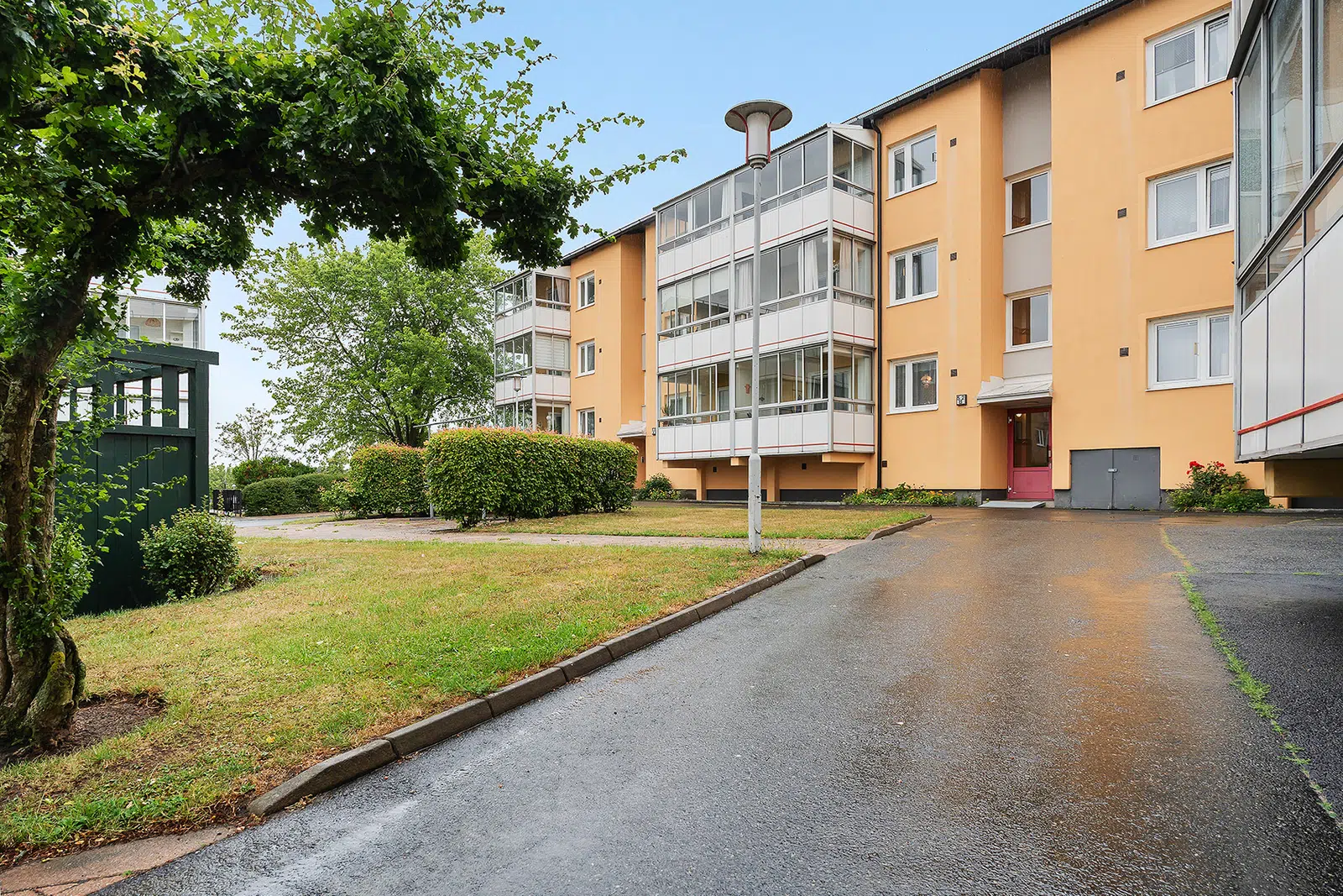 Bild 1 av 15 på Backgatan 52B