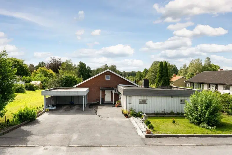 House, 6 rooms, 88 m² in Katrineholm