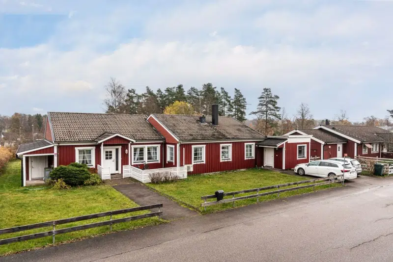House, 9 rooms, 200 m² in Uppvidinge