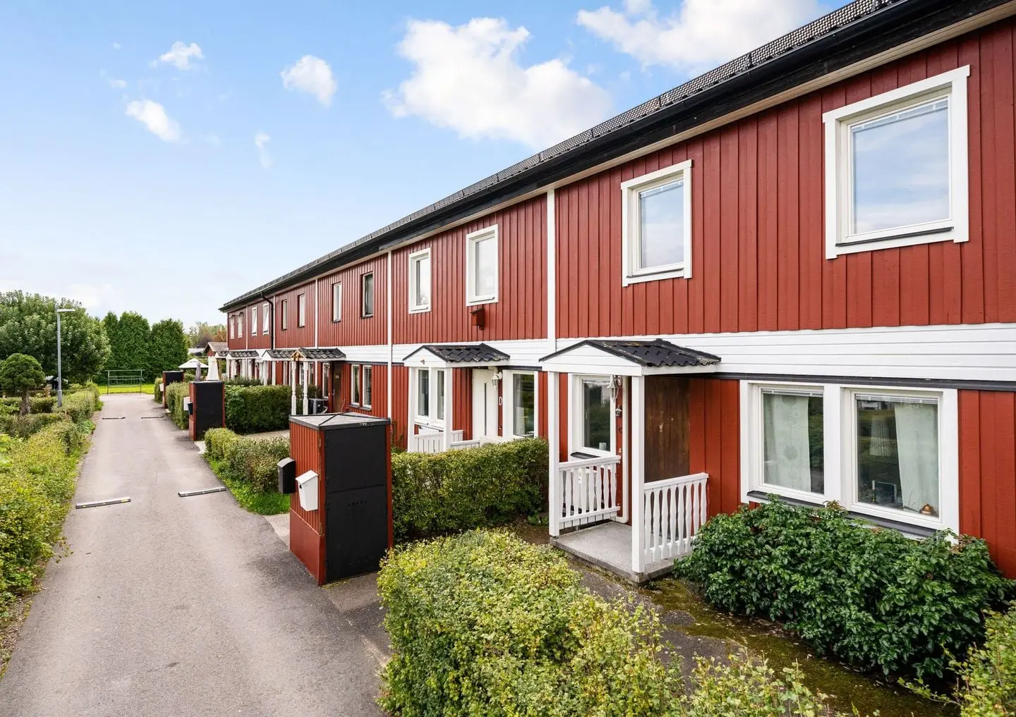 Image 1 of 24 of Bronsgatan 10C