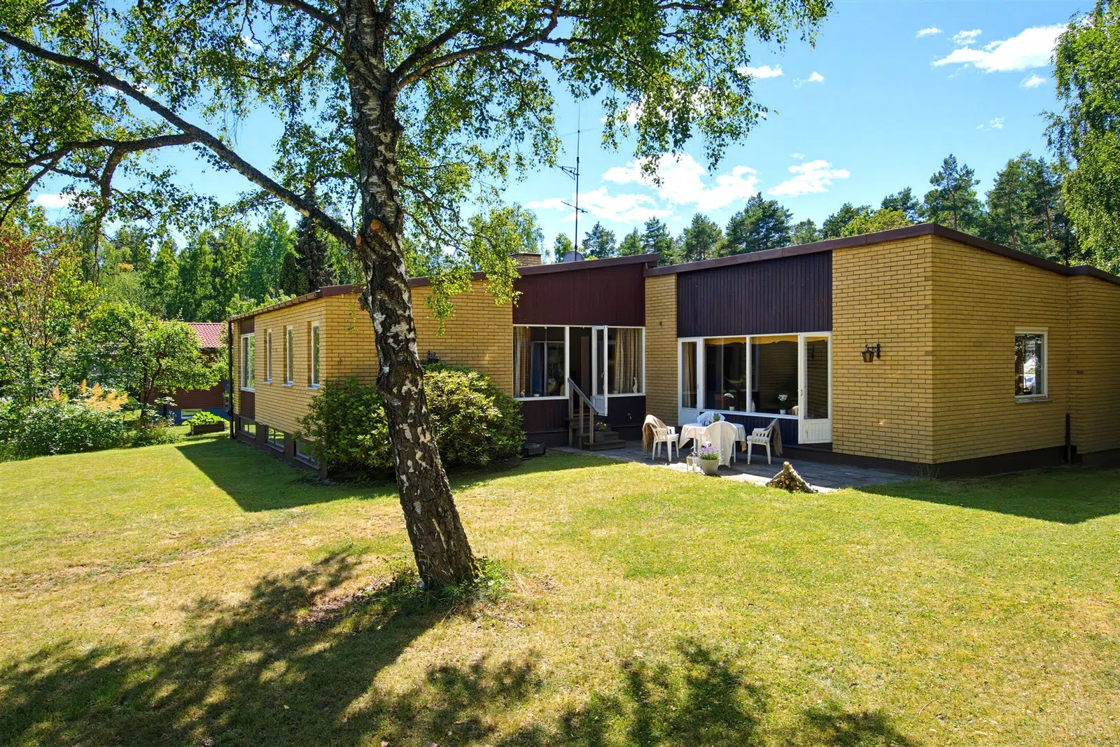 Villa, Rosenvägen 49, Uppsala. Bild 1 av 1