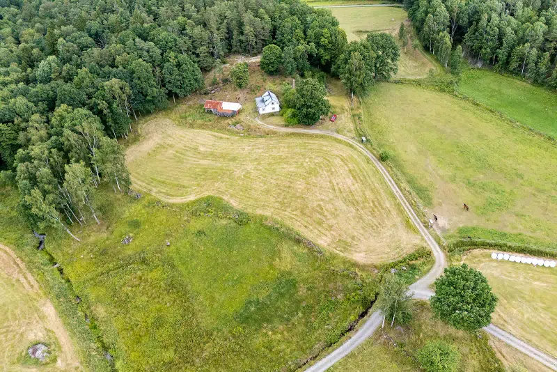 Farm, 4 rooms, 83 m²