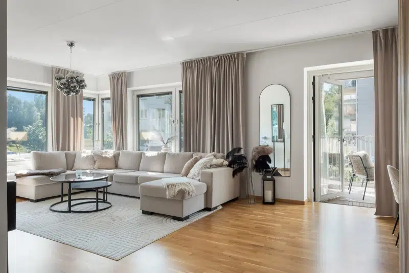 Apartment, 2 rooms, 61 m² in Bromma