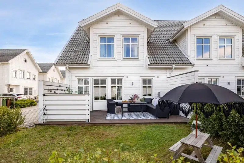 Semi-detached/terraced, 5 rooms, 124 m² in Örebro
