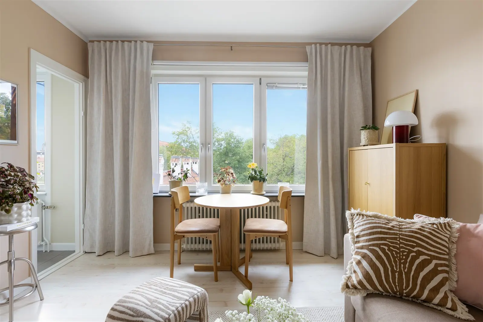 Apartment, Parkvägen 15, Stockholm. Photo 1 of 1