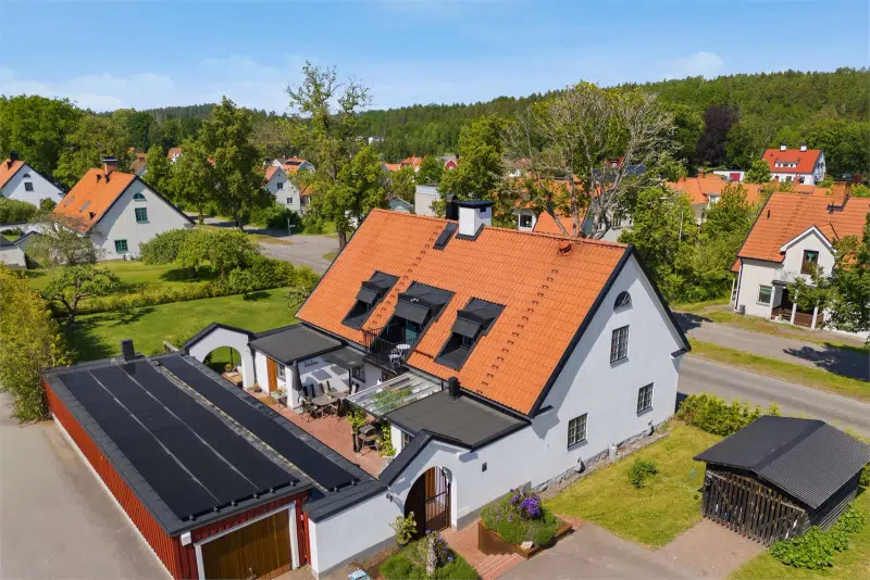 Villa, 8 rum, 215 m²