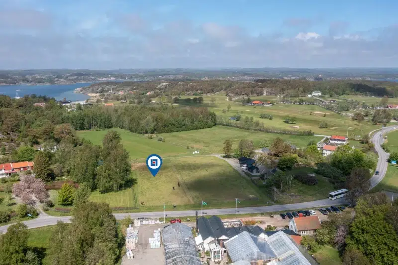 Land / plot, 690 m² in Ellös