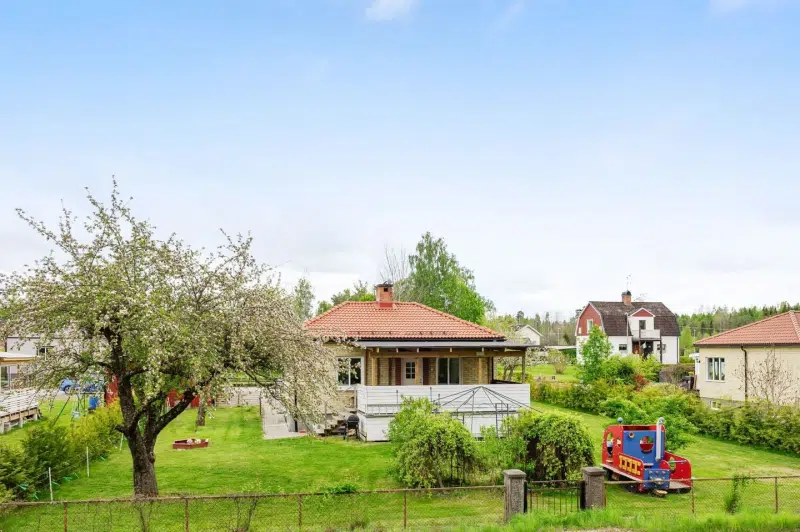Villa, 2 rum, 61 m² i Vingåker