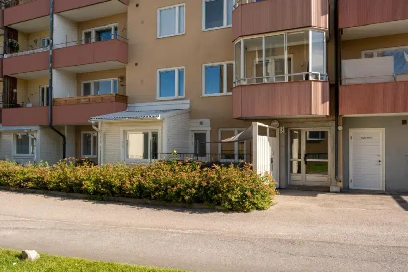 Lägenhet, 1 rum, 35 m² i LP: 2026-07-31
                        U: 2026-07-31
                        FP: 2026-07-31