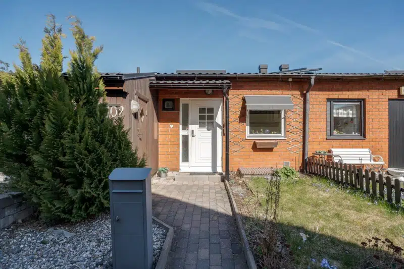 Semi-detached/terraced, 4 rooms, 93 m² in Norrköping