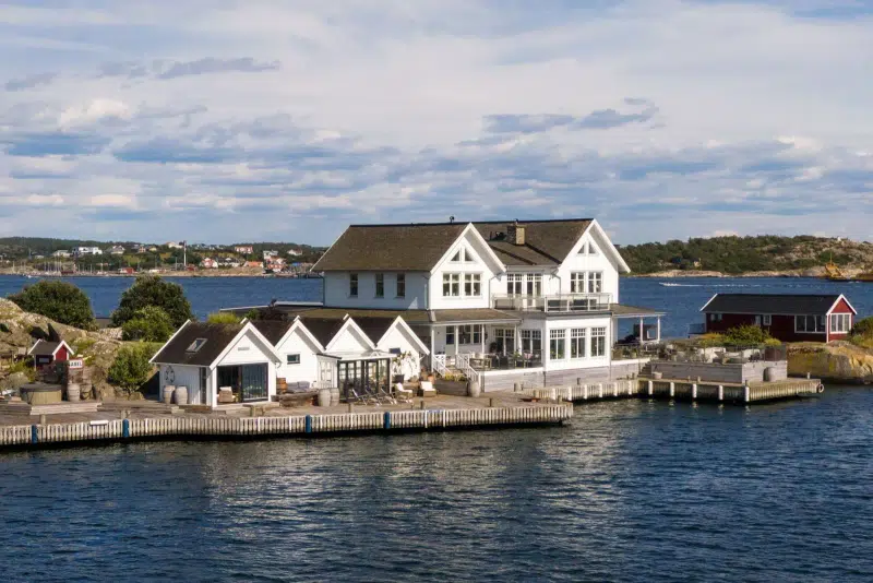 House, 12 rooms, 665 m² in Björkö