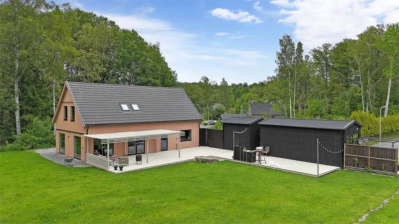 Villa, 6 rum, 156 m²