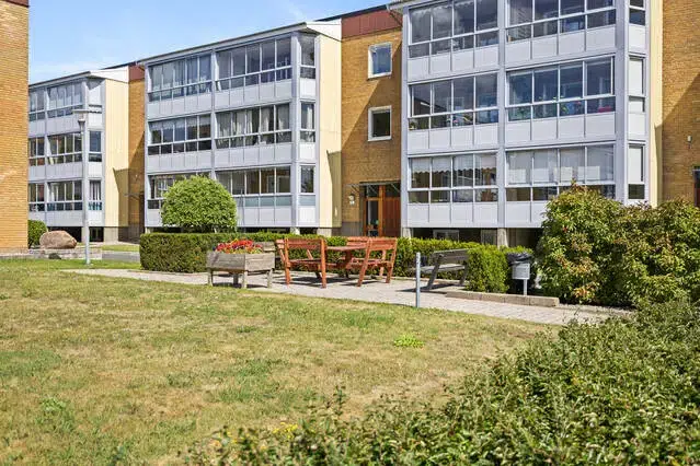 Apartment, 2 rooms, 65 m² in Ystad