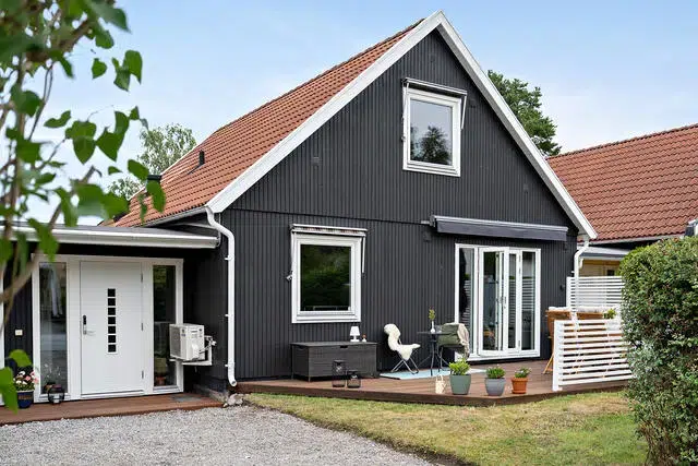 Semi-detached/terraced, 5 rooms, 150 m² in Ekerö