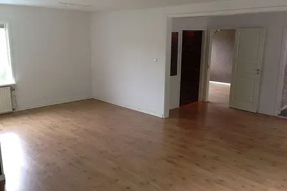 Apartment, Råcksta Gårdsväg 23. Photo 1 of 1