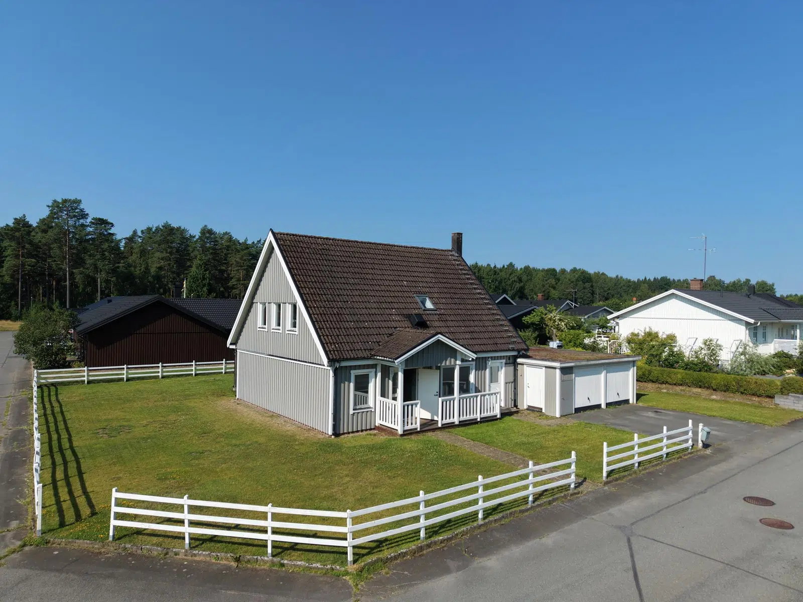 Bild 1 av 21 på Rydholmsvägen 6