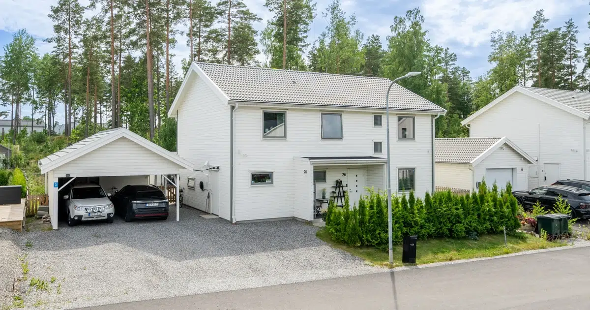 Image 1 of 15 of Tryffelvägen 26