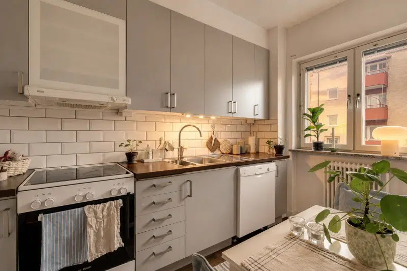 Apartment, 2 rooms, 42 m² in Örebro